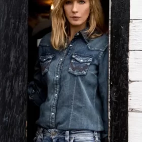 Yellowstone Kelly Reilly Beth Dutton Blue Denim Jacket